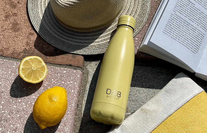 Vuoi una pelle luminosa? Idratati con l'acqua Detox - Belvyo